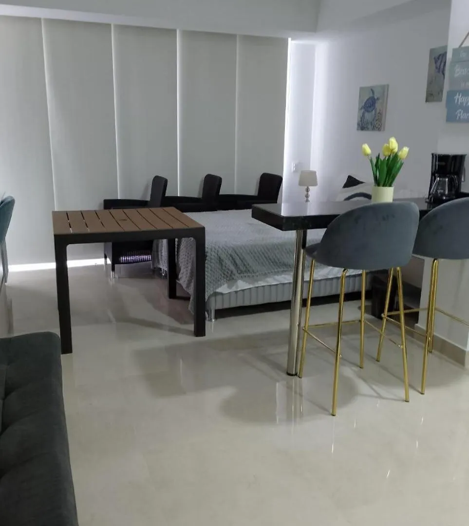 Pristine, Cozy, Next To Beach With Everything U Need Cartagena
